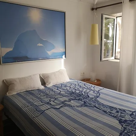 Niki Mit Beheiztem Gemeinschaftspool Fuer 2 Appartments *