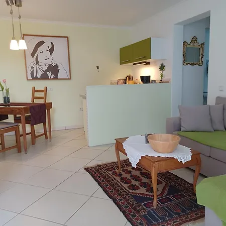 Niki Mit Beheiztem Gemeinschaftspool Fuer 2 Appartments * Las Breñas