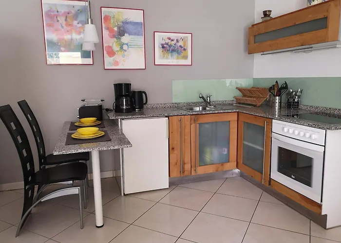 Niki Mit Beheiztem Gemeinschaftspool Fuer 2 Appartments Apartament *