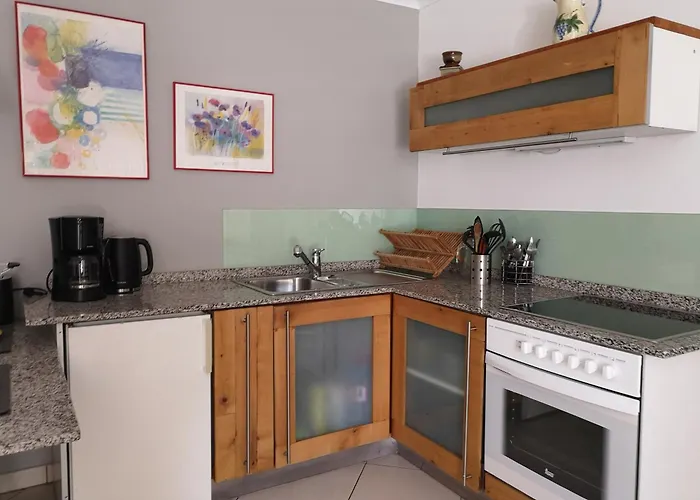 Niki Mit Beheiztem Gemeinschaftspool Fuer 2 Appartments Apartament *